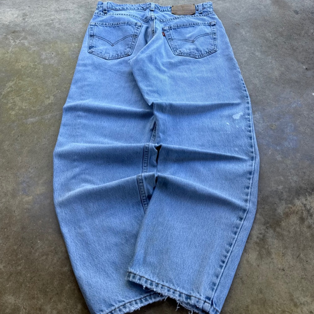 Vintage 90s Levis 550 Relaxed Fit Jeans Light Wash Denim Workwear 33x30 (f5)